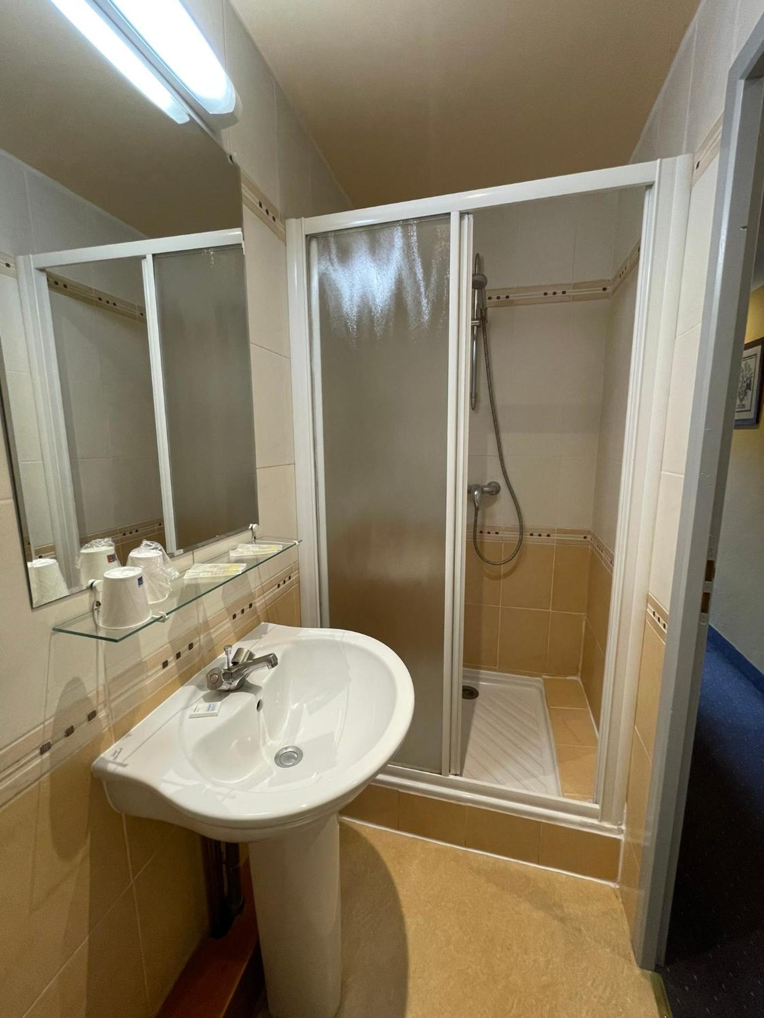 Hotel Vidal Céret Екстериор снимка